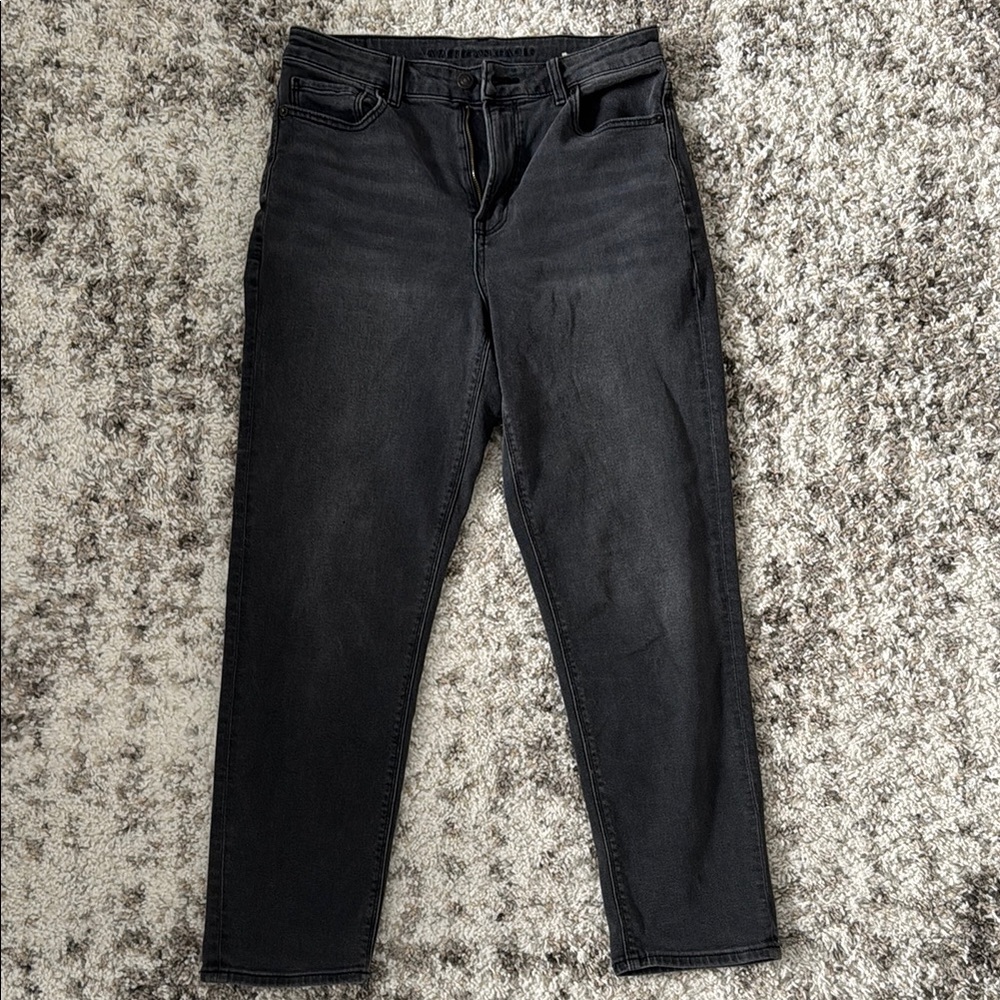 American Eagle Mom Jeans